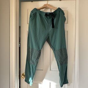 Mens Alo Yoga Talus Tech Pant Joggers dark Ivy XL